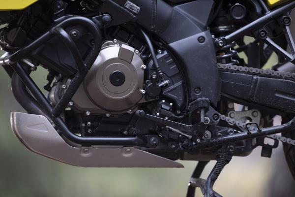 2023-V-Strom-1050-DE-Visordown-Review