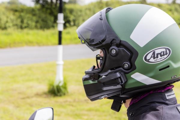 Cardo Packtalk Pro on Arai helmet