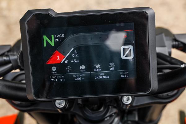 KTM Duke 990 - display