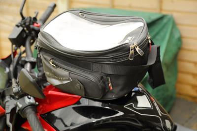 Givi Tanklock mount