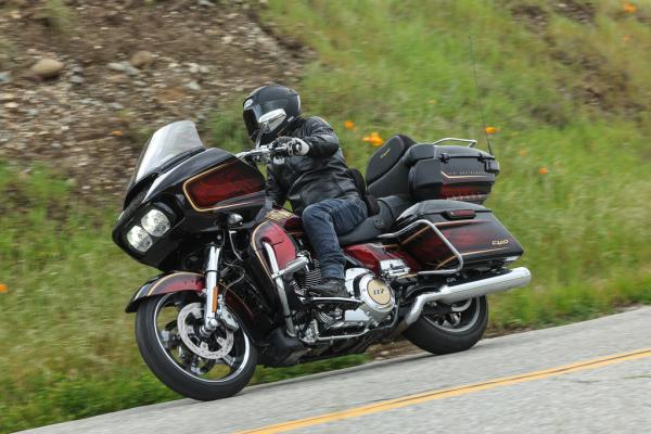 H-D-120th-CVO-Visordown-Review