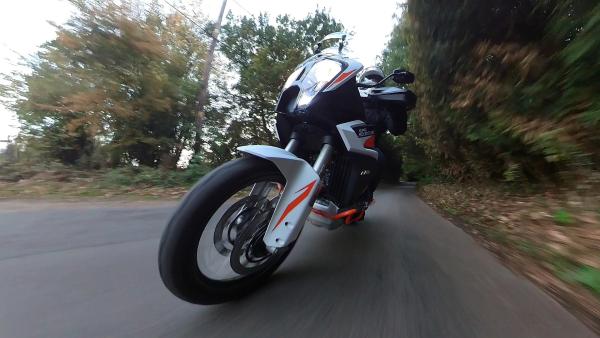 KTM 1290 R front riding